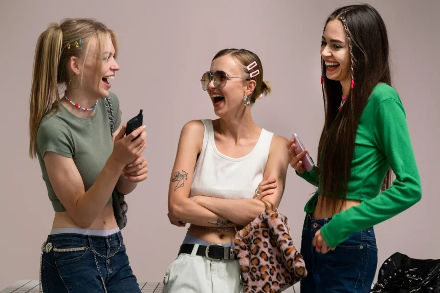 social media girls forum